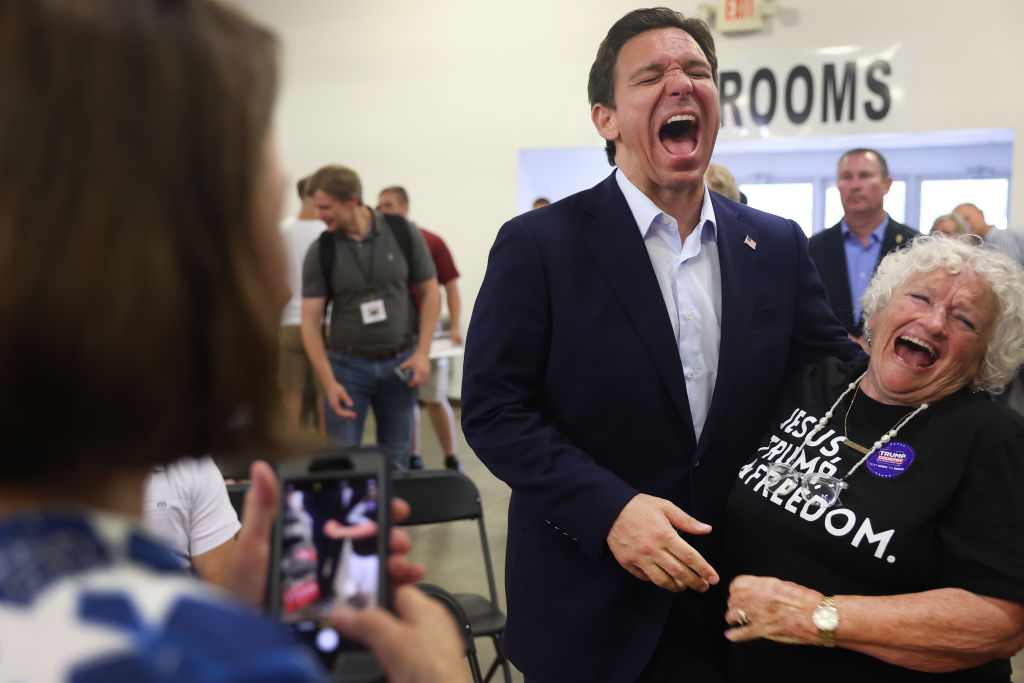GOP Presidential Candidates Attend "BBQ Bash" In Cedar Rapids