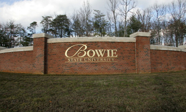 pg-cover9 02-03-06 Mark Gail_TWP #177091 The entrance to Bowie State University at Route 197 and Jer