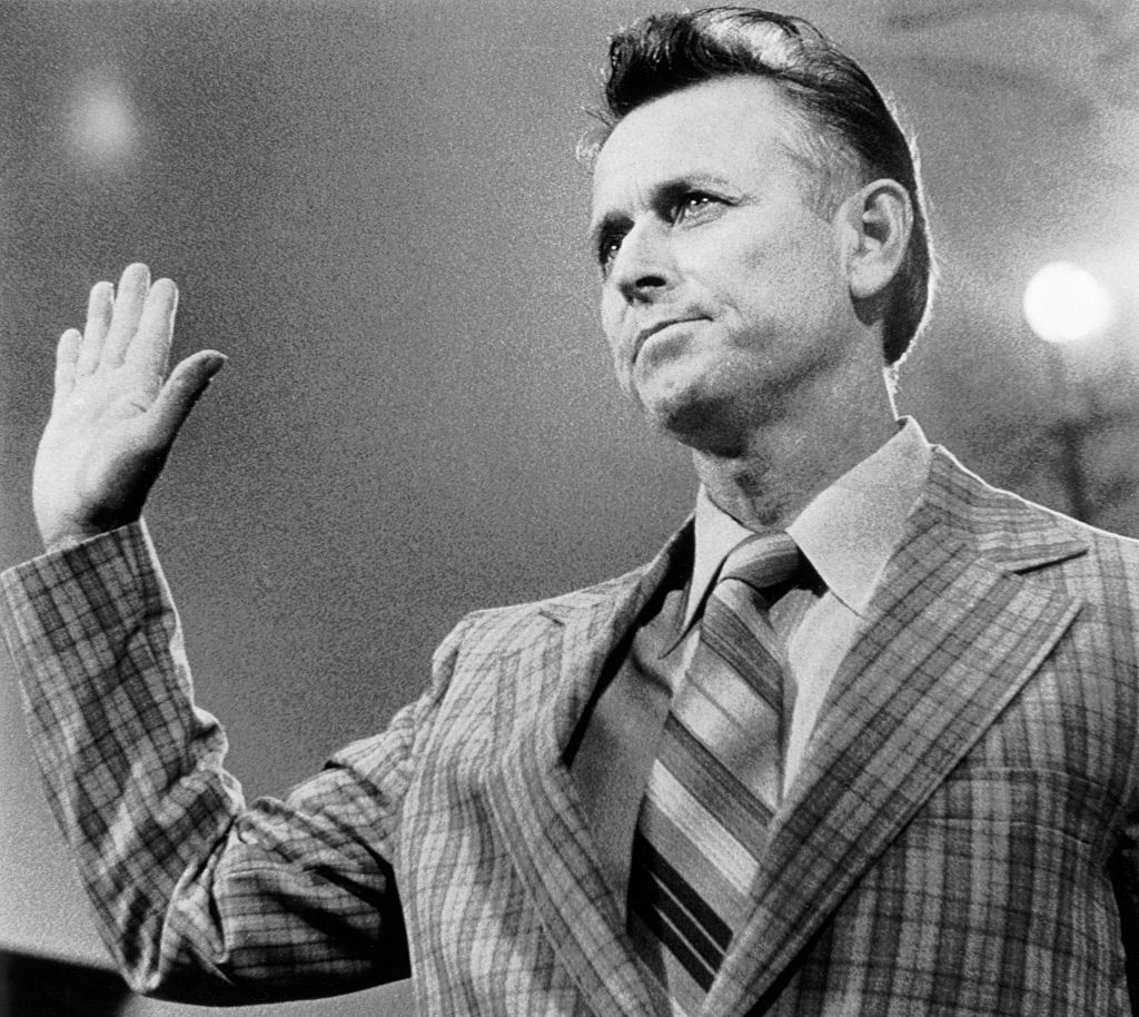 James Earl Ray W/Hand Raised Taking Oath - MLK conspiracy theories