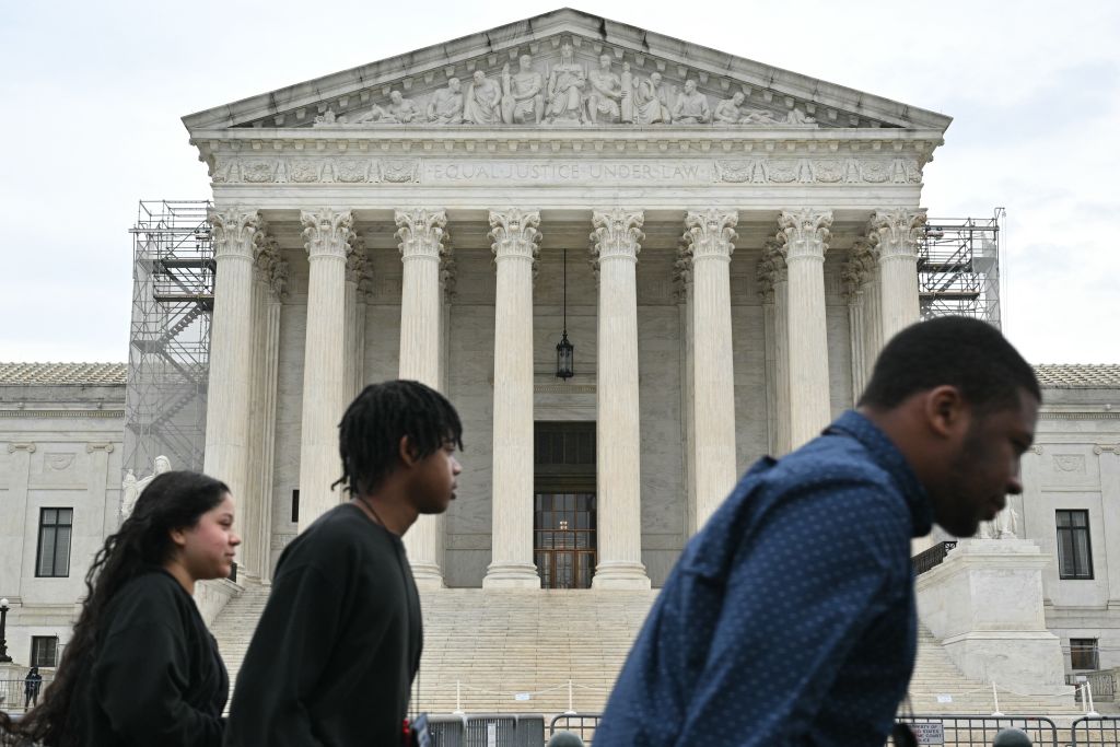 US-POLITICS-JUSTICE-WEAPONS