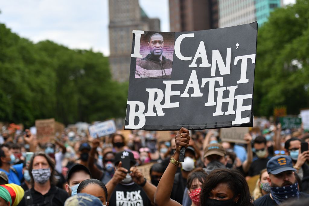 TOPSHOT-us-politics-RACE-UNREST