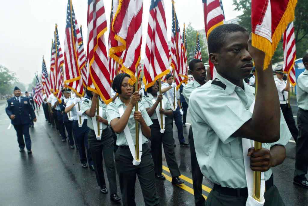 Washington's Memorial Day Parade Honors WWII Veterans