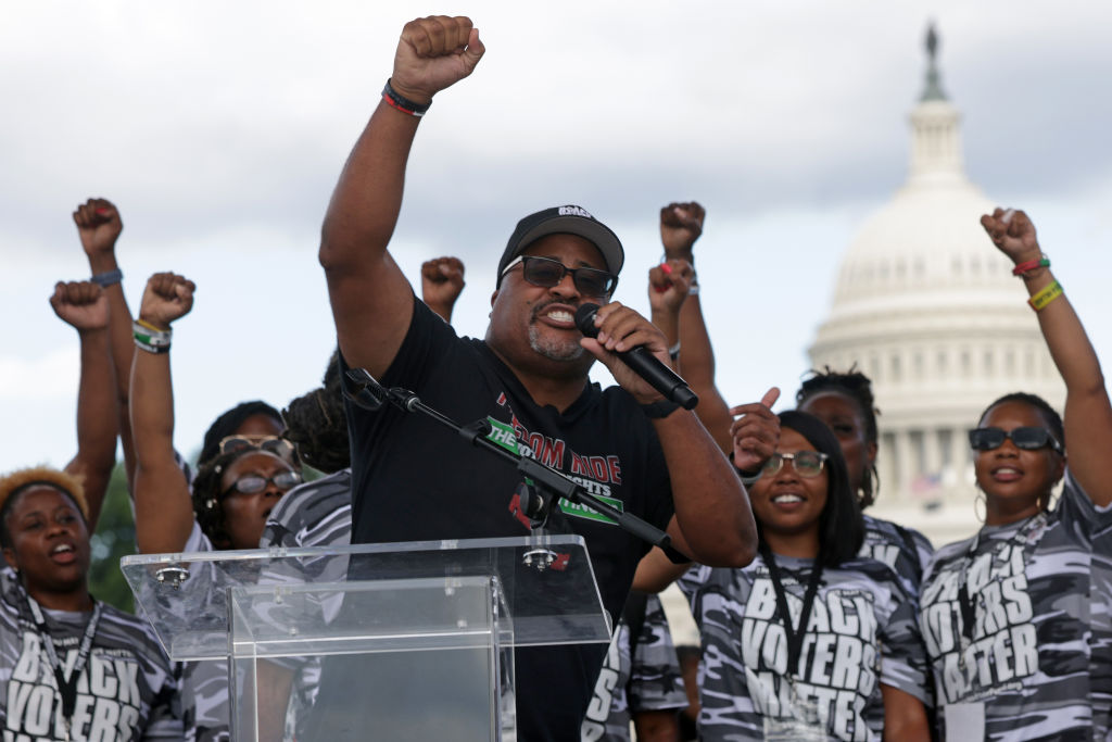 On 60th Anniversary Of Freedom Rides, New Bus Tour Advocates For Voting Rights