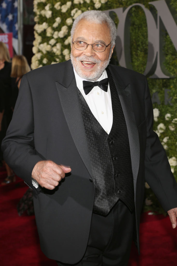 2017 Tony Awards - Red Carpet