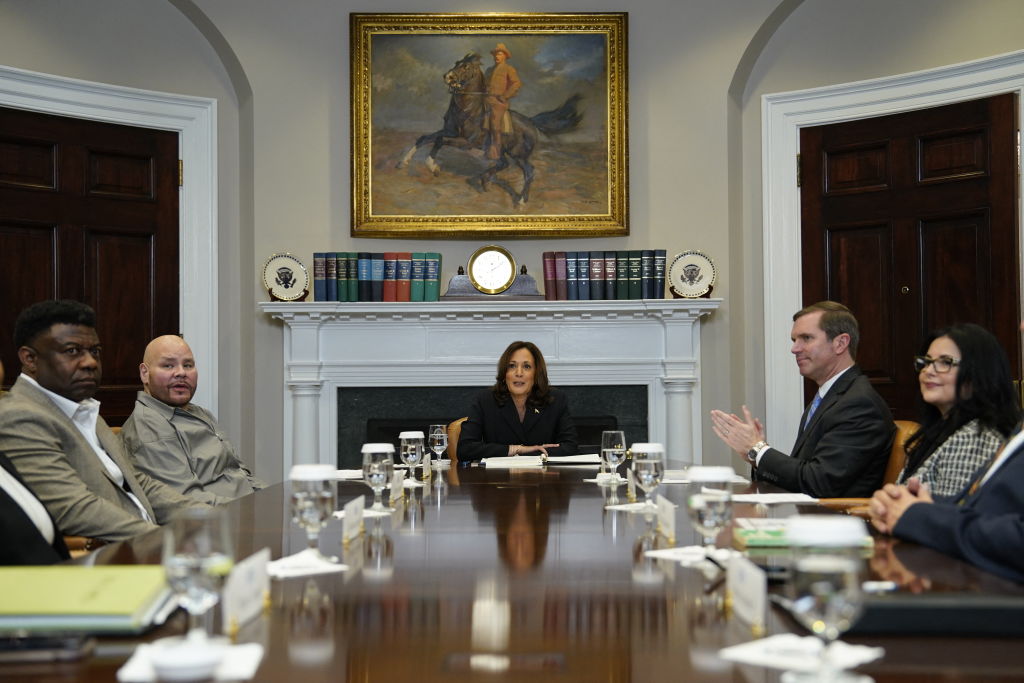 US-POLITICS-HARRIS-MARIJUANA