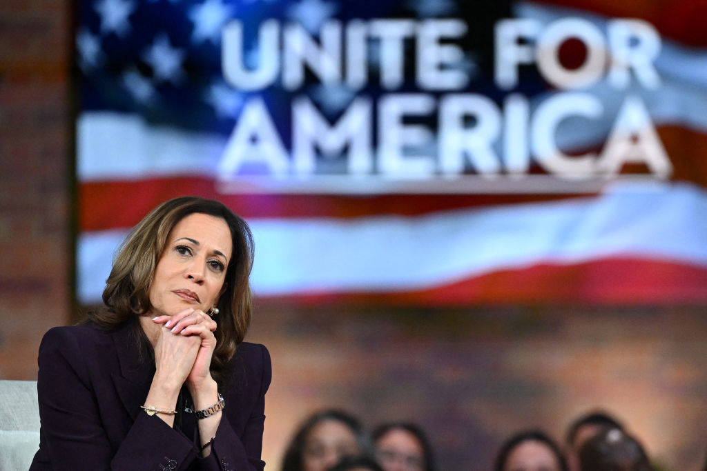 US-VOTE-POLITICS-HARRIS-WINFREY - Kamala Harris 