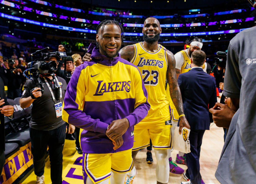 Lakers vs Timberwolves in Los Angeles, CA.
