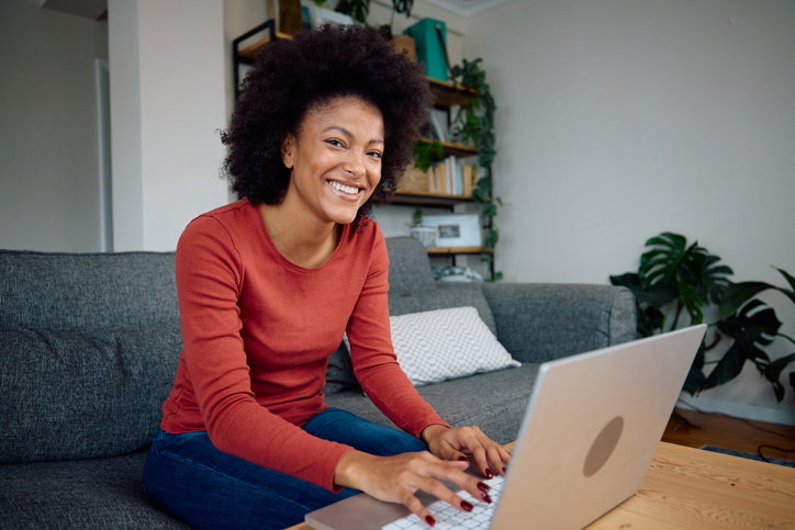 side-hustles-to-learn-before-2025
