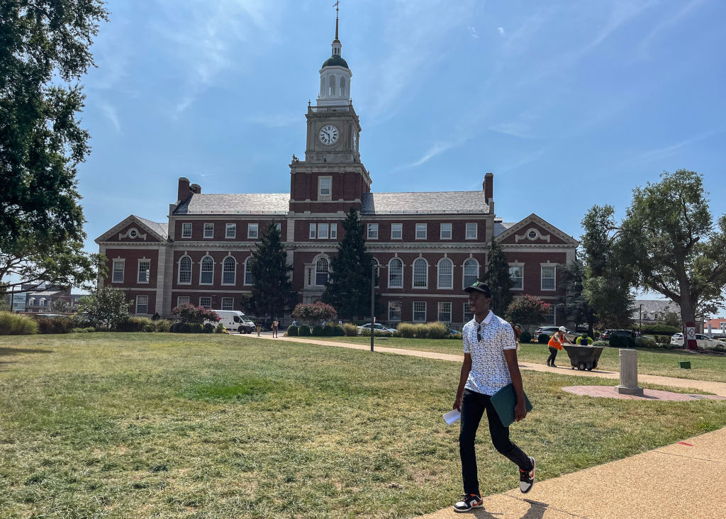 US-EDUCATION-POLITICS-MINORITIES-STUDENTS