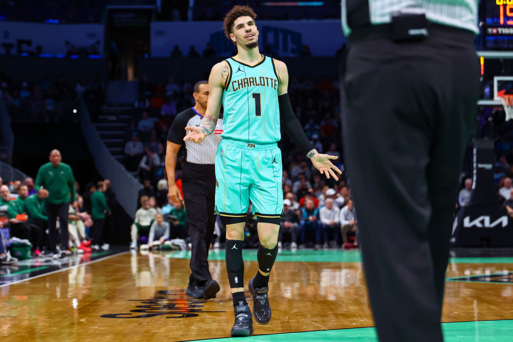 Milwaukee Bucks v Charlotte Hornets