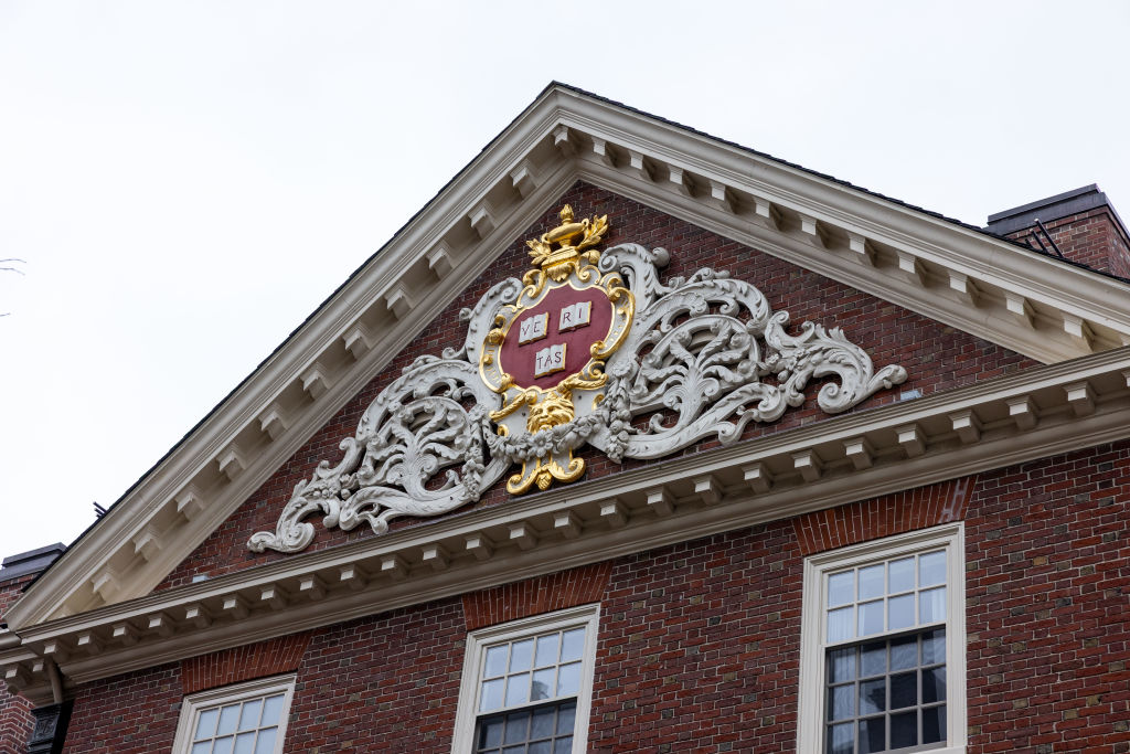 Harvard University Announces Free Tuition For Students From Families That Make Under 200K A Year
