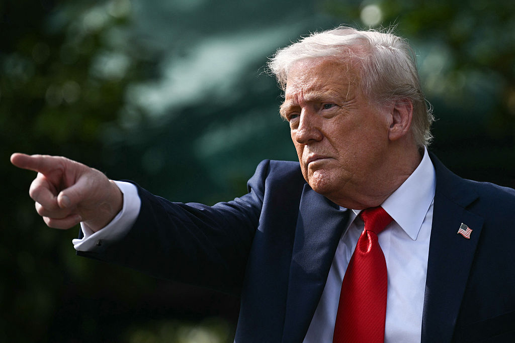 US-POLITICS-TRUMP-COLLEGE-FOOTBALL