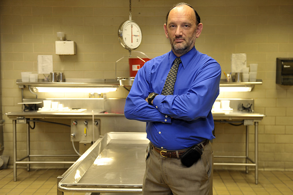 NEGATIVE # josephm 204042--SLUG: ME/EXAMINER--DATE-10/01/08-