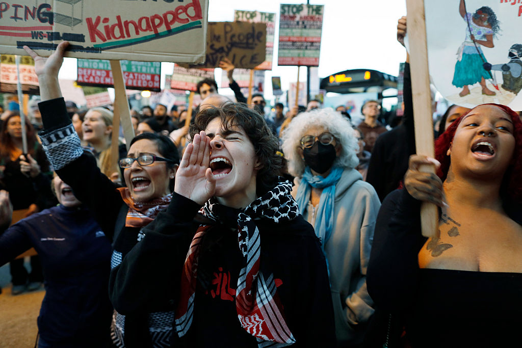 US-POLITICS-PROTEST-NATIONAL GUARD